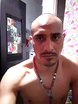 NewBe9D9 online show from 03/14/25, 08:42