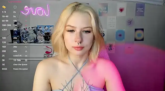 tender kiitty online show from 01/02/25, 12:35