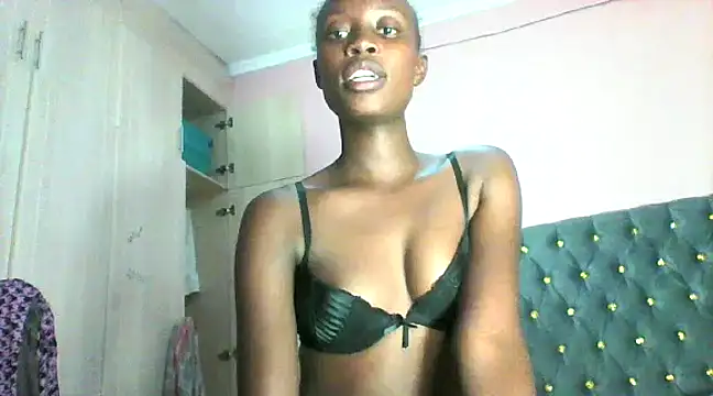 wyzzerslim online show from 12/18/24, 03:22