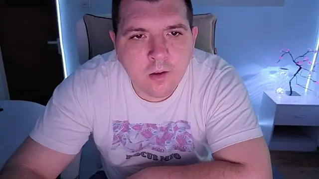 Snapshot of JasonJacks chatting on 06/27/26, 03:11 JasonJacks online show from 06/27/26, 03:11