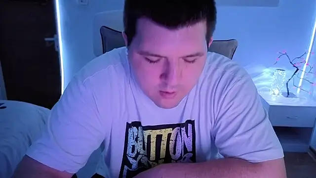 Snapshot of JasonJacks chatting on 07/18/26, 03:11 JasonJacks online show from 07/18/26, 03:11