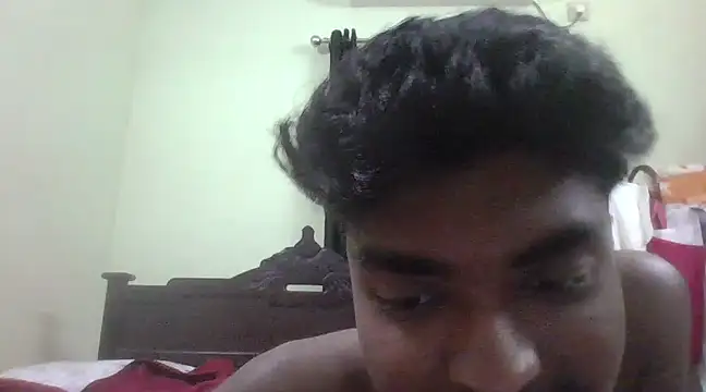 Snapshot of funcracker chatting on 01/28/25, 12:43 funcracker online show from 01/28/25, 12:43