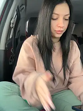 JulliaVegas online show from 02/05/25, 02:19