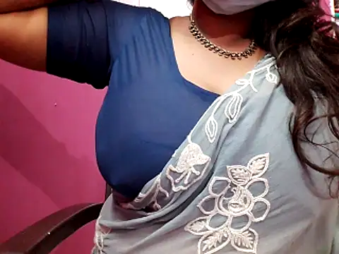 Snapshot of Tamilsathya2024 chatting on 02/01/25, 05:47 Tamilsathya2024 online show from 02/01/25, 05:47