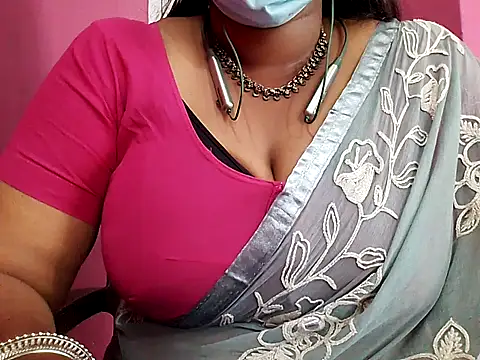 Snapshot of Tamilsathya2024 chatting on 02/21/25, 02:17 Tamilsathya2024 online show from 02/21/25, 02:17