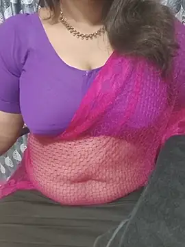Snapshot of Tamilsathya2024 chatting on 05/18/26, 05:13 Tamilsathya2024 online show from 05/18/26, 05:13
