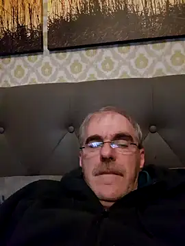 Snapshot of farock chatting on 12/22/24, 06:48 farock online show from 12/22/24, 06:48