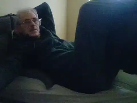 Snapshot of farock chatting on 03/03/25, 06:04 farock online show from 03/03/25, 06:04