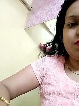 Snapshot of sunita-doll chatting on 10/02/25, 02:02 sunita-doll online show from 10/02/25, 02:02