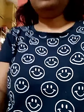 Snapshot of sunita-doll chatting on 03/30/26, 01:50 sunita-doll online show from 03/30/26, 01:50