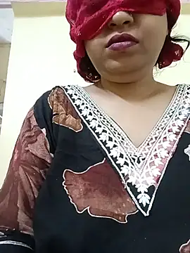 Snapshot of sunita-doll chatting on 07/22/26, 07:55 sunita-doll online show from 07/22/26, 07:55