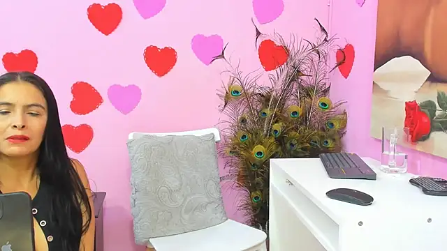 miss--flora online show from 03/08/25, 11:07