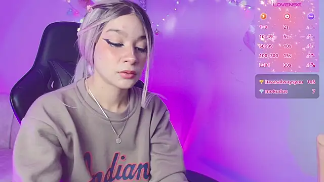 EmmaJhonnsson online show from 12/26/24, 11:03