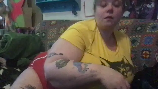 SleazeLouize online show from 04/29/26, 08:37