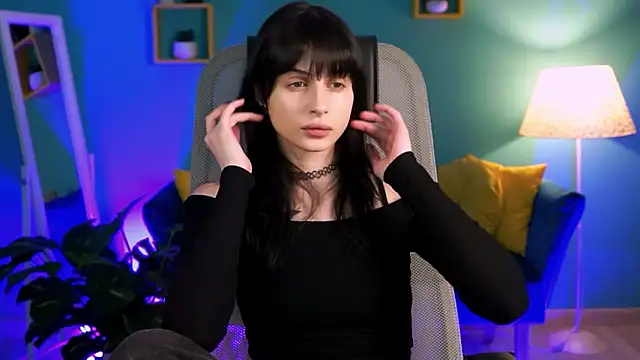 JadeCastle  online show from 03/10/26, 04:34