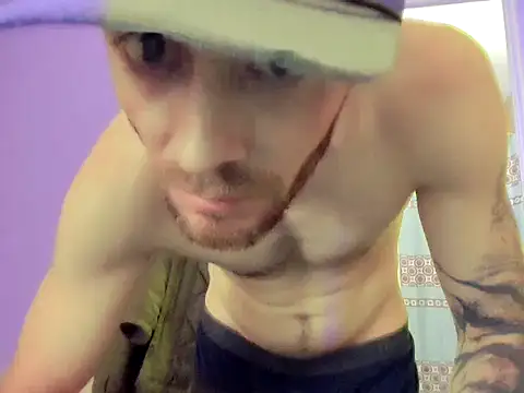 Huntzg23 online show from 11/30/25, 11:36