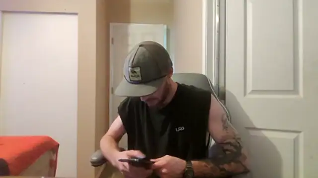 Huntzg23 online show from 03/25/26, 10:49