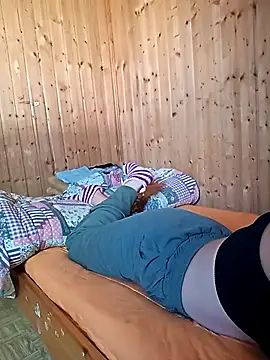 Eleni Pappa online show from 11/05/25, 10:37