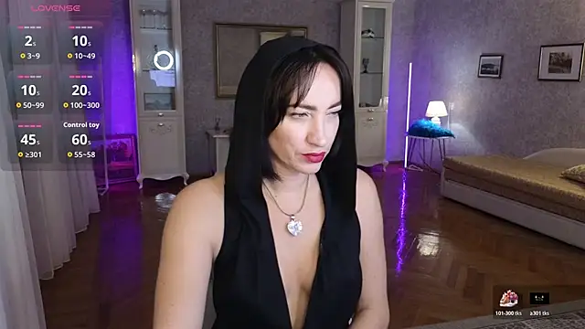 Snapshot of AnneHaddaway chatting on 11/30/25, 06:45 AnneHaddaway online show from 11/30/25, 06:45