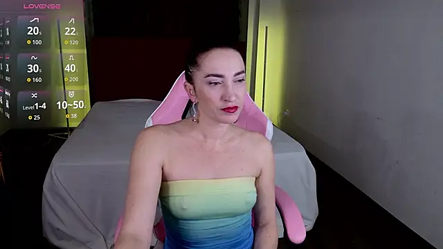 Snapshot of AnneHaddaway chatting on 02/05/26, 08:24 AnneHaddaway online show from 02/05/26, 08:24