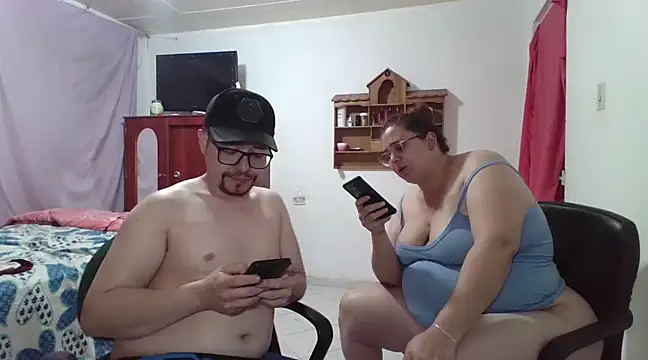 pecadodulce123 online show from 02/12/25, 05:58