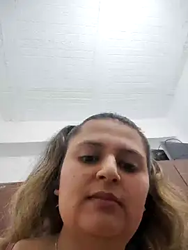 Snapshot of Miss_balloonsmila chatting on 12/26/24, 08:32 Miss balloonsmila online show from 12/26/24, 08:32