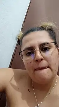 Snapshot of Miss_balloonsmila chatting on 01/04/25, 02:56 Miss balloonsmila online show from 01/04/25, 02:56