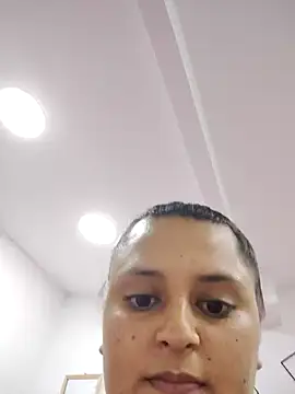 Snapshot of Miss_balloonsmila chatting on 03/11/25, 12:22 Miss balloonsmila online show from 03/11/25, 12:22