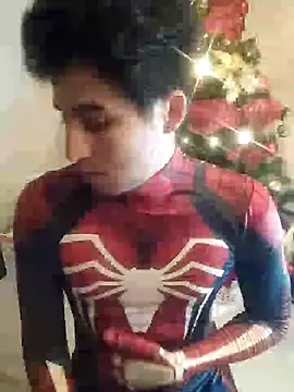 Snapshot of GamerQuinn chatting on 12/18/24, 12:18 GamerQuinn online show from 12/18/24, 12:18