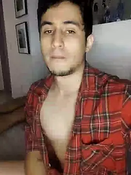 Snapshot of GamerQuinn chatting on 12/28/24, 03:26 GamerQuinn online show from 12/28/24, 03:26