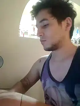 Snapshot of GamerQuinn chatting on 01/20/25, 04:23 GamerQuinn online show from 01/20/25, 04:23