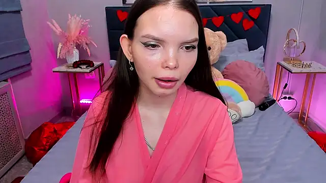 Curvy Dynamite  online show from 02/25/26, 01:15