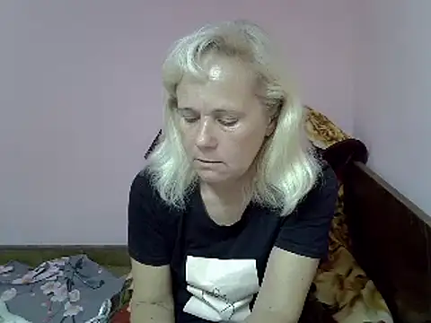 Snapshot of sakura_blonde chatting on 12/29/24, 09:30 sakura blonde online show from 12/29/24, 09:30