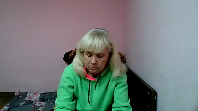 Snapshot of sakura_blonde chatting on 01/26/25, 06:58 sakura blonde online show from 01/26/25, 06:58