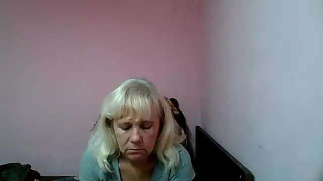 Snapshot of sakura_blonde chatting on 01/27/25, 09:33 sakura blonde online show from 01/27/25, 09:33