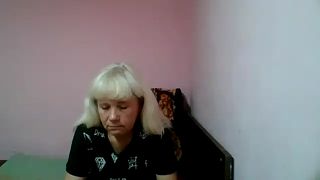 Snapshot of sakura_blonde chatting on 02/17/25, 07:47 sakura blonde online show from 02/17/25, 07:47