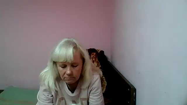 Snapshot of sakura_blonde chatting on 02/17/25, 04:59 sakura blonde online show from 02/17/25, 04:59