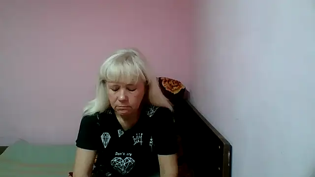 Snapshot of sakura_blonde chatting on 02/18/25, 06:59 sakura blonde online show from 02/18/25, 06:59