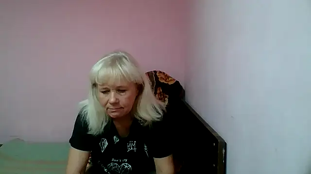 Snapshot of sakura_blonde chatting on 02/19/25, 06:55 sakura blonde online show from 02/19/25, 06:55