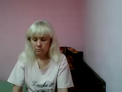 Snapshot of sakura_blonde chatting on 03/04/25, 01:06 sakura blonde online show from 03/04/25, 01:06