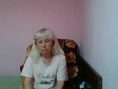 Snapshot of sakura_blonde chatting on 03/15/25, 09:05 sakura blonde online show from 03/15/25, 09:05