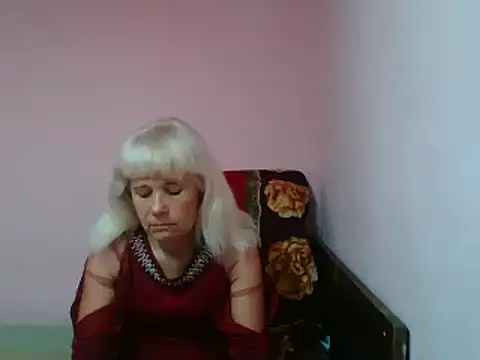 Snapshot of sakura_blonde chatting on 03/19/25, 07:18 sakura blonde online show from 03/19/25, 07:18