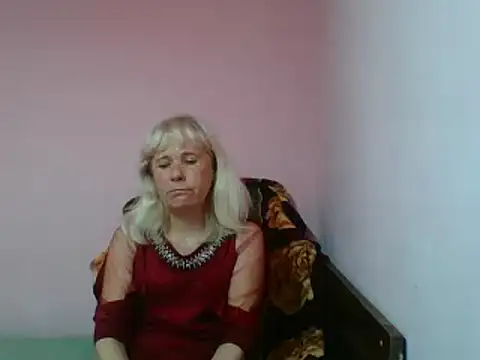 Snapshot of sakura_blonde chatting on 03/21/25, 11:01 sakura blonde online show from 03/21/25, 11:01