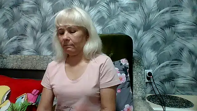 Snapshot of sakura_blonde chatting on 10/09/25, 07:50 sakura blonde online show from 10/09/25, 07:50