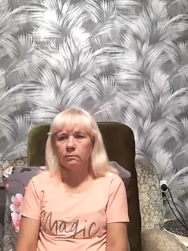 Snapshot of sakura_blonde chatting on 10/12/25, 07:51 sakura blonde online show from 10/12/25, 07:51