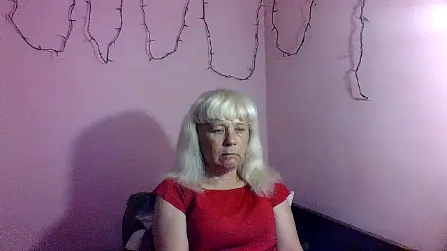 sakura blonde online show from 04/02/26, 07:39