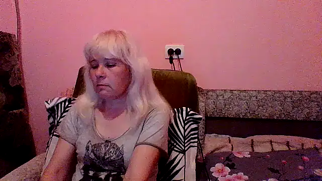 sakura blonde online show from 04/21/26, 04:08