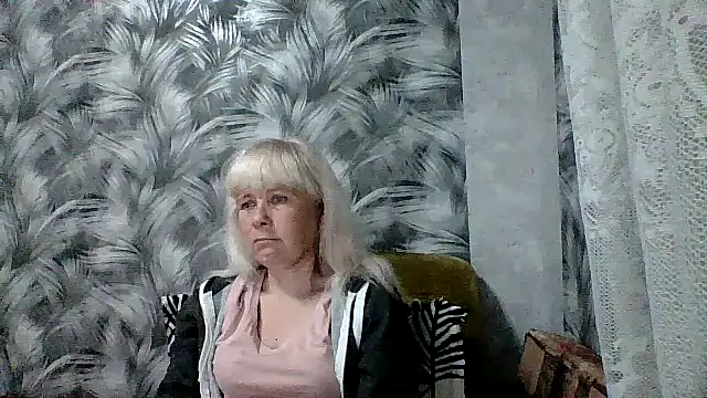 sakura blonde online show from 04/22/26, 09:38