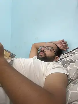 Arsh Loves Luv online show from 04/18/26, 04:05