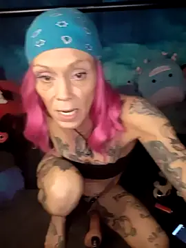 MommyMisfit online show from 11/06/25, 02:34